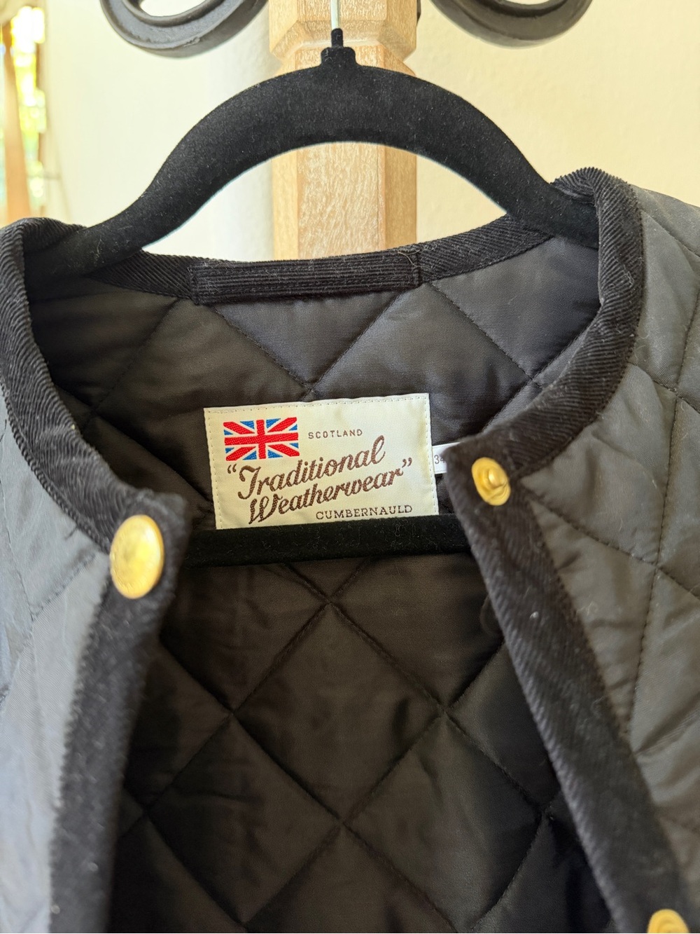 Women's Quilted Snap-Front Jacket - Black - Picture 2 of 6